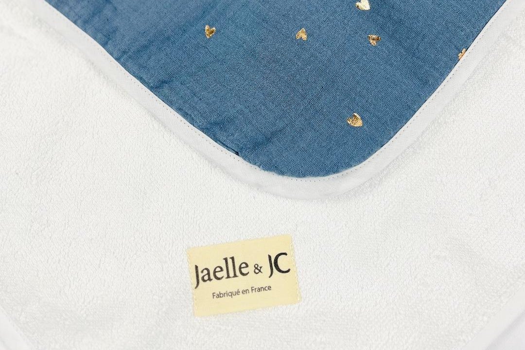 Coffret bébé - bleu coeurs dorés