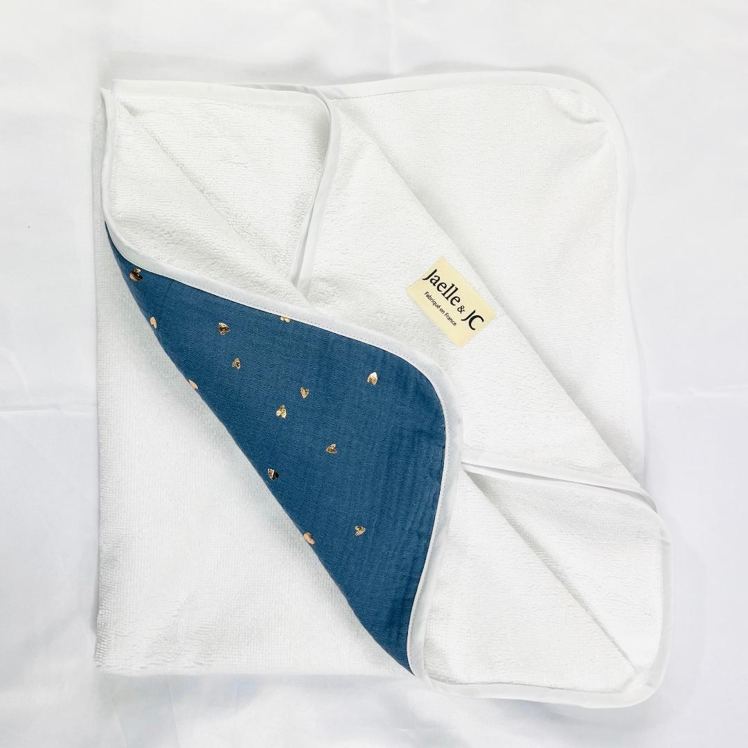 Coffret bébé - bleu coeurs dorés